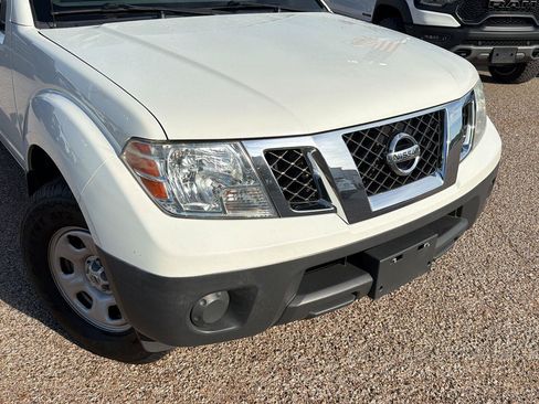 Used 2021 Nissan Frontier S RWD image 7