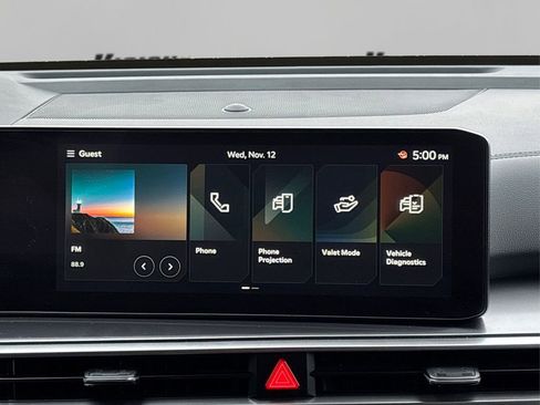 Certified 2025 Kia Sorento LX image 17