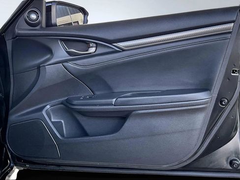 Used 2019 Honda Civic Sport Touring image 25