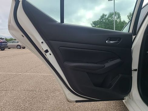 Used 2019 Nissan Altima 2.5 SL FWD image 23
