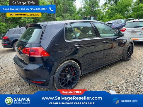 Used 2017 Volkswagen Golf 4-Door FWD image 4