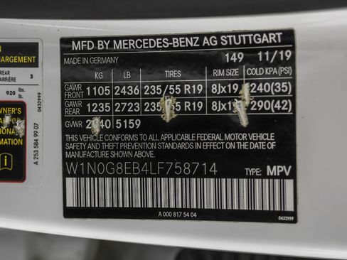 Used 2020 Mercedes-Benz GLC 300 4MATIC image 48