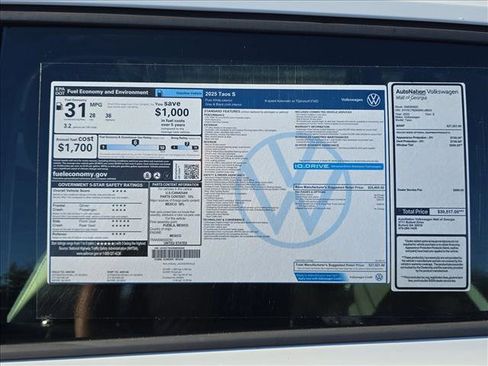 New 2025 Volkswagen Taos S image 17