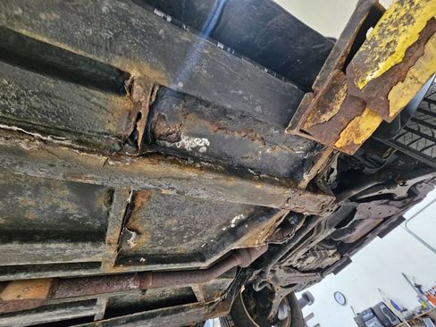 Used 2010 Honda Element EX image 35