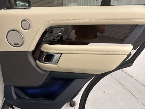 Used 2020 Land Rover Range Rover HSE AWD/4WD image 19