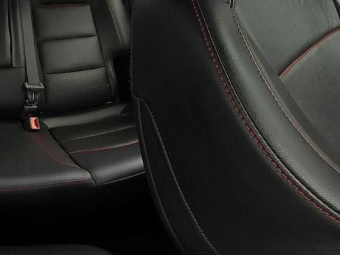 Used 2022 Chevrolet Equinox RS w/ RS Leather Package FWD image 14