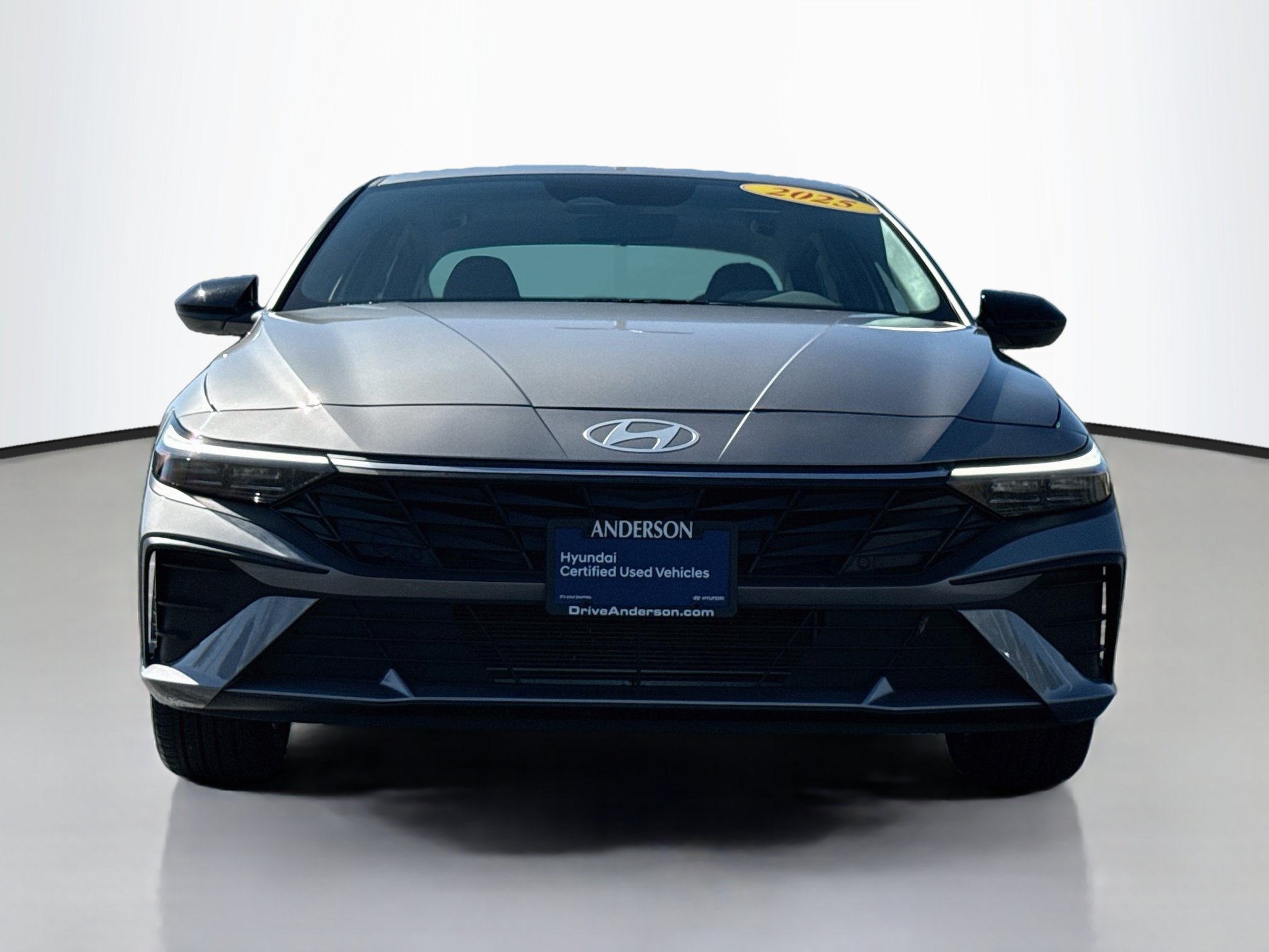 Certified 2025 Hyundai Elantra Sport FWD image 2