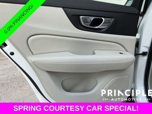 New 2026 Volvo V60 B5 Cross Country Plus w/ Protection Package Premier image 28