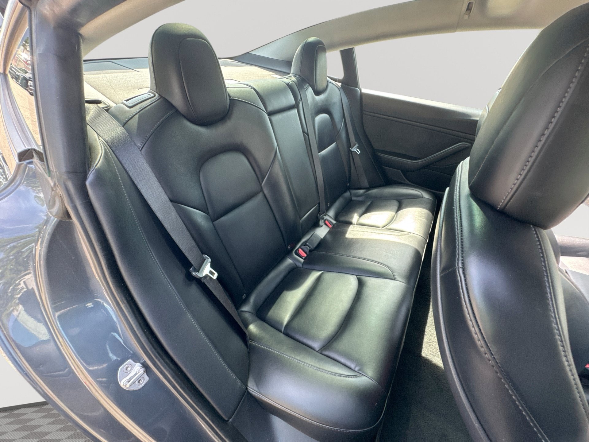 Used 2021 Tesla Model 3 Long Range AWD/4WD image 26