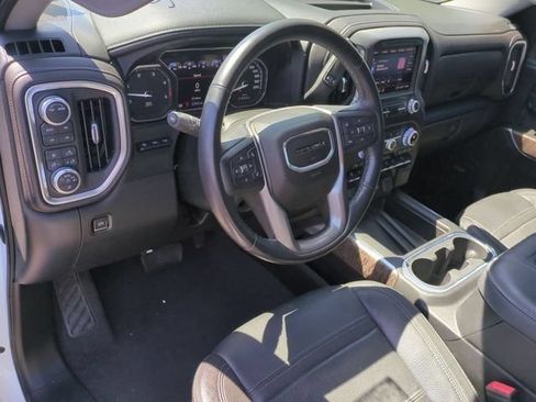 Used 2021 GMC Sierra 2500 Denali w/ Denali Ultimate Package AWD/4WD image 11