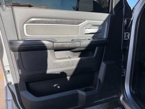 Used 2023 RAM 2500 Big Horn w/ Level 1 Equipment Group image 15