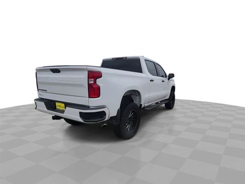 Used 2019 Chevrolet Silverado 1500 Custom w/ Custom Value Package RWD image 8