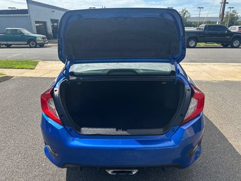 Used 2019 Honda Civic Sport image 16