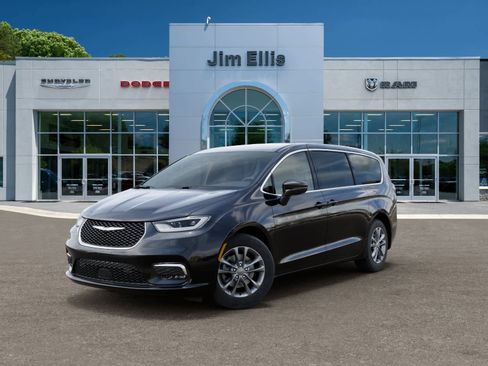 New 2026 Chrysler Pacifica Select FWD image 1