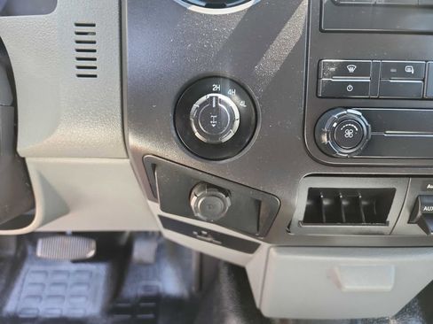 Used 2016 Ford F250 XL w/ Power Equipment Group image 28