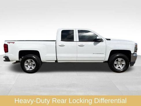 Used 2018 Chevrolet Silverado 1500 LT image 11