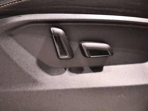Used 2022 Volkswagen Atlas SEL R-Line AWD/4WD image 24
