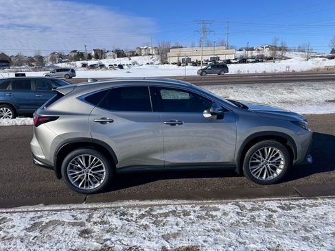 Used 2024 Lexus NX 300h AWD w/ Luxury Package image 8