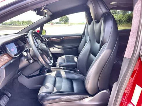 Used 2020 Tesla Model X Long Range AWD/4WD image 12