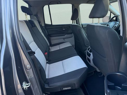 Used 2017 Honda Ridgeline RTS image 30