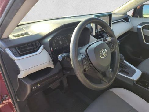 Used 2024 Toyota RAV4 XLE w/ Convenience Package FWD image 12