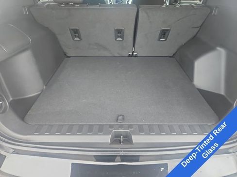 Used 2023 Chevrolet Equinox LS w/ LS Convenience Package image 23