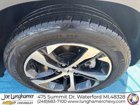 Used 2024 Chevrolet Trax RS w/ Driver Confidence Package FWD image 9