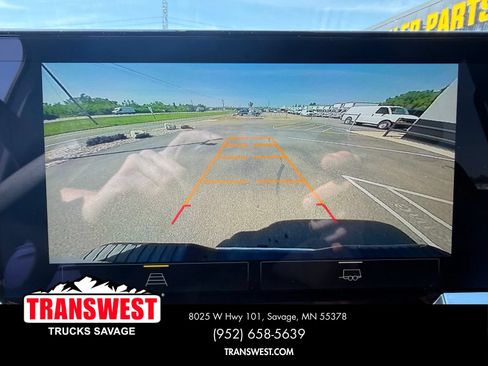 Used 2025 Chevrolet Silverado 2500 LT w/ Convenience Package AWD/4WD image 10