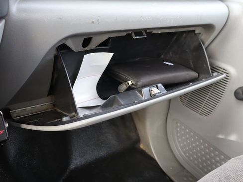 Used 2006 Ford F350 XL image 35