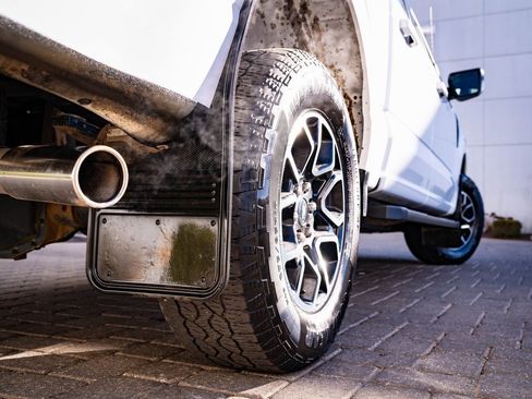 Used 2023 Ford F150 XLT w/ Equipment Group 302A High image 45