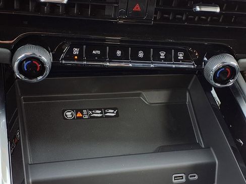 New 2026 Chevrolet Tahoe LT w/ Comfort Package image 16