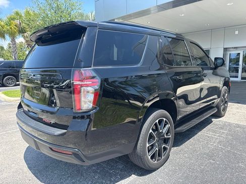 Used 2024 Chevrolet Tahoe RST w/ Luxury Package RWD image 3