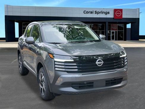 New 2026 Nissan Kicks SV w/ Charging Package FWD image 7