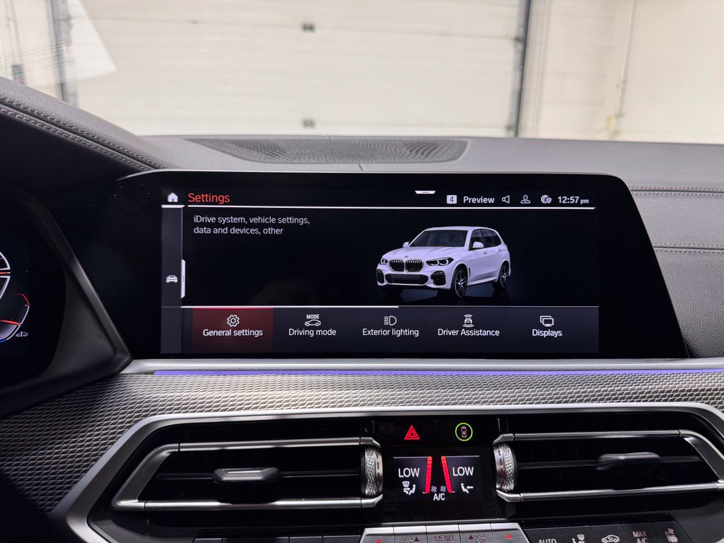 Used 2022 BMW X5 xDrive40i AWD/4WD image 31