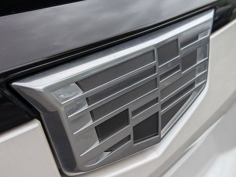 Used 2023 Cadillac Escalade Sport Platinum AWD/4WD image 14