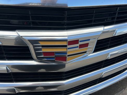 Used 2017 Cadillac Escalade Premium Luxury AWD/4WD image 23