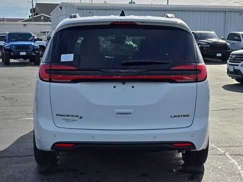 New 2026 Chrysler Pacifica Limited w/ S Appearance Package image 69