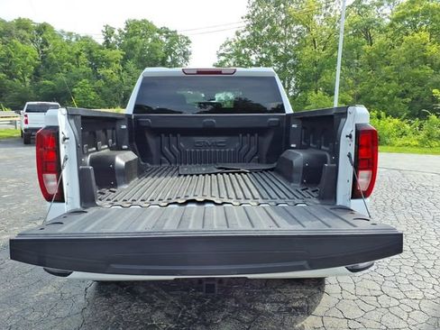 Used 2024 GMC Sierra 1500 Elevation AWD/4WD image 29