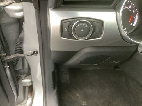 Used 2023 Ford Mustang Premium image 11