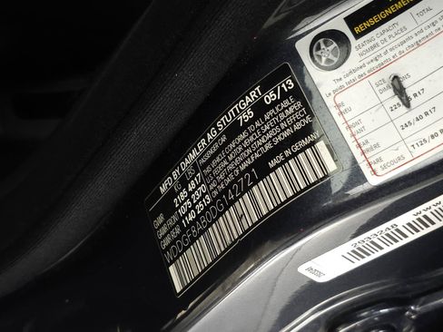 Used 2013 Mercedes-Benz C 300 4MATIC Sedan image 24