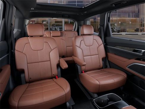 New 2025 Kia Telluride SX w/ SX Captain's Chair Package image 16