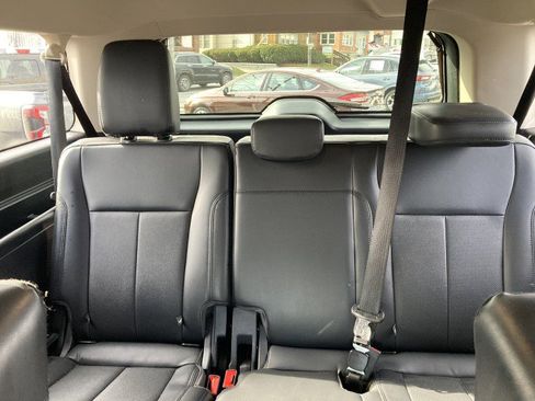 Certified 2023 Ford Expedition Max XLT image 26