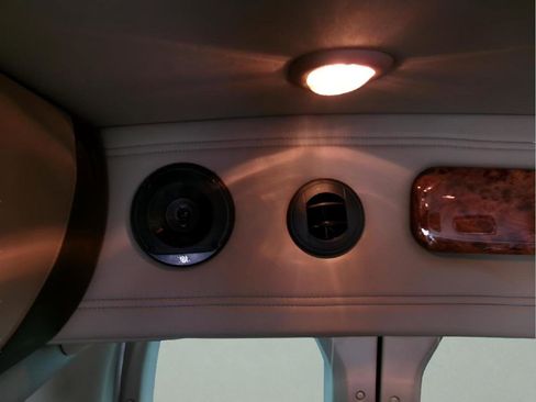 Used 2021 Ford Transit 150 Low Roof RWD image 10