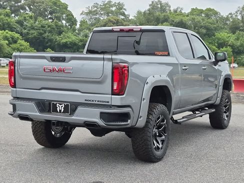 New 2026 GMC Sierra 1500 AT4 w/ AT4 Premium Package AWD/4WD image 5