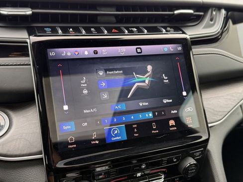 Used 2022 Jeep Grand Cherokee Limited 4xe image 24