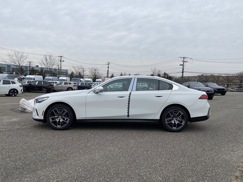 New 2026 BMW 530i xDrive image 4