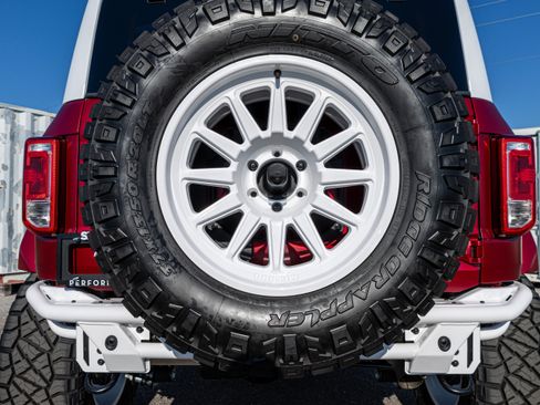 New 2025 Ford Bronco Heritage Edition image 29