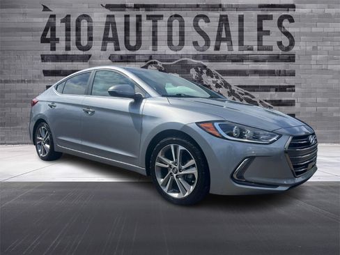 Used 2017 Hyundai Elantra Limited w/ Limited Tech Package 04 FWD image 1