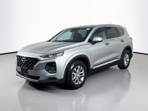Used 2020 Hyundai Santa Fe SE AWD/4WD image 4