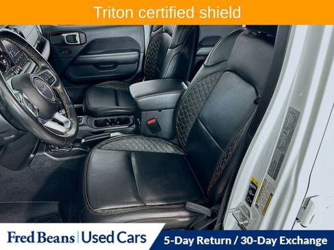 Used 2022 Jeep Gladiator Overland image 16